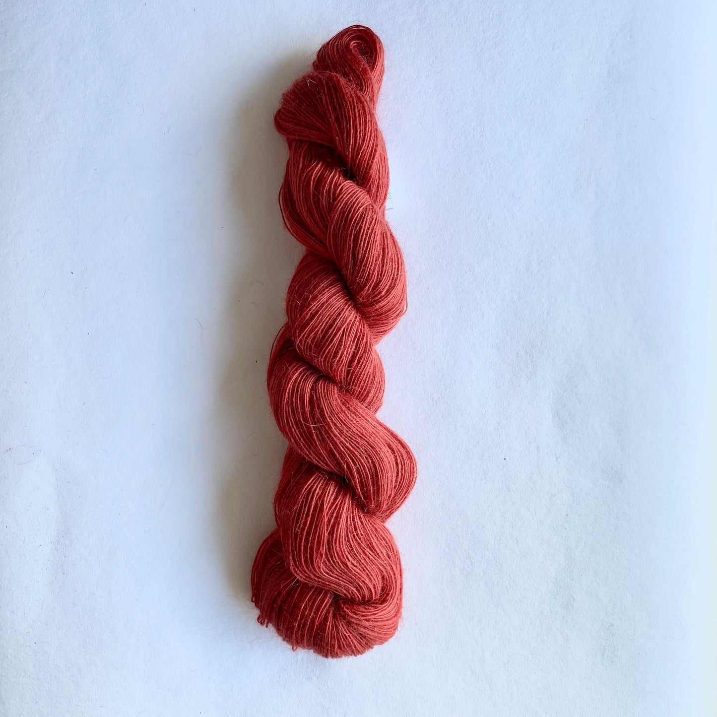 FIVREL NORSK MOHAIR (50 g) F200 VARM RØD